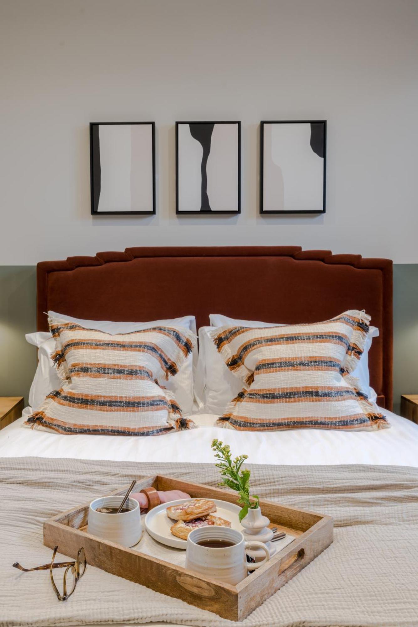 Redland Place - Your Apartment Bristol Room photo
